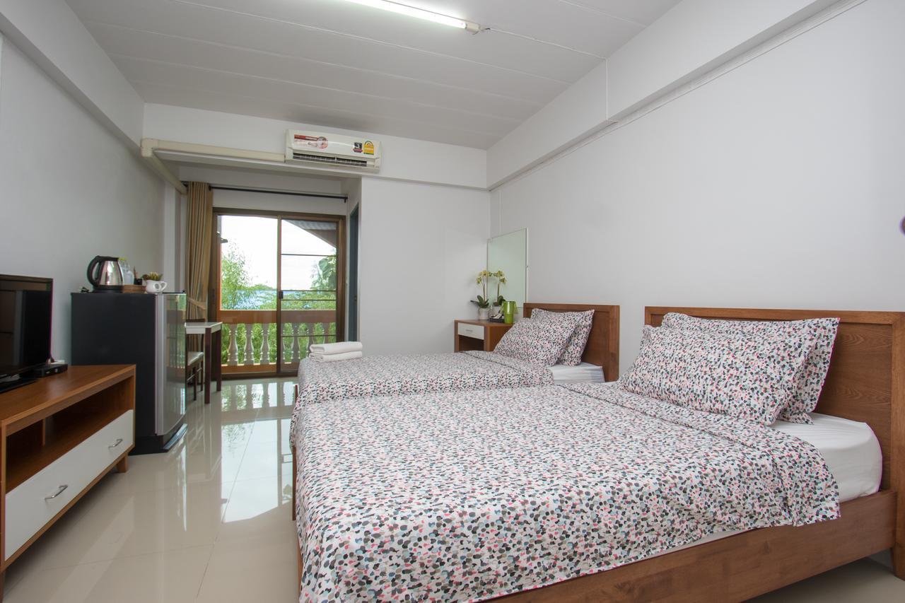 I-Home Residence And Hotel Pluak Daeng Extérieur photo